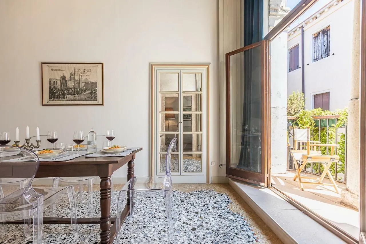 Ca' Romantica Terrace Venice 0*,  Italy