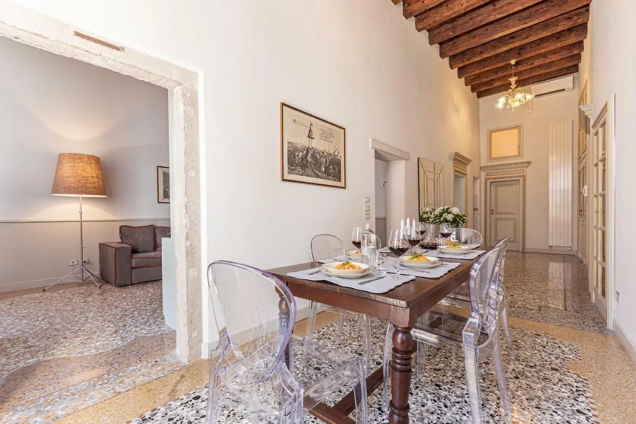 Ca' Romantica Terrace Venice